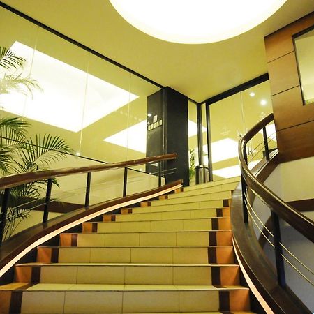 Sampaguita Suites Jrg Cebu Екстериор снимка